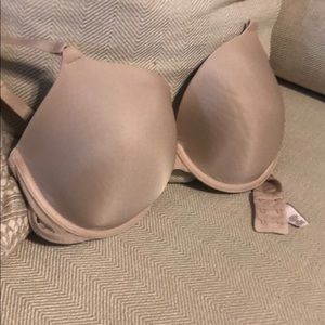 Victoria Secret Perfect Coverage